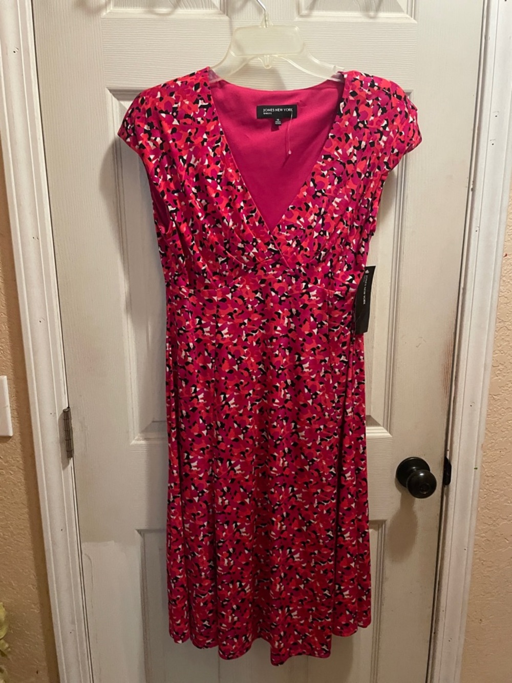 Jones New York Fuchsia Pink Printed V-Neck Cap Sleeve Midi Dress